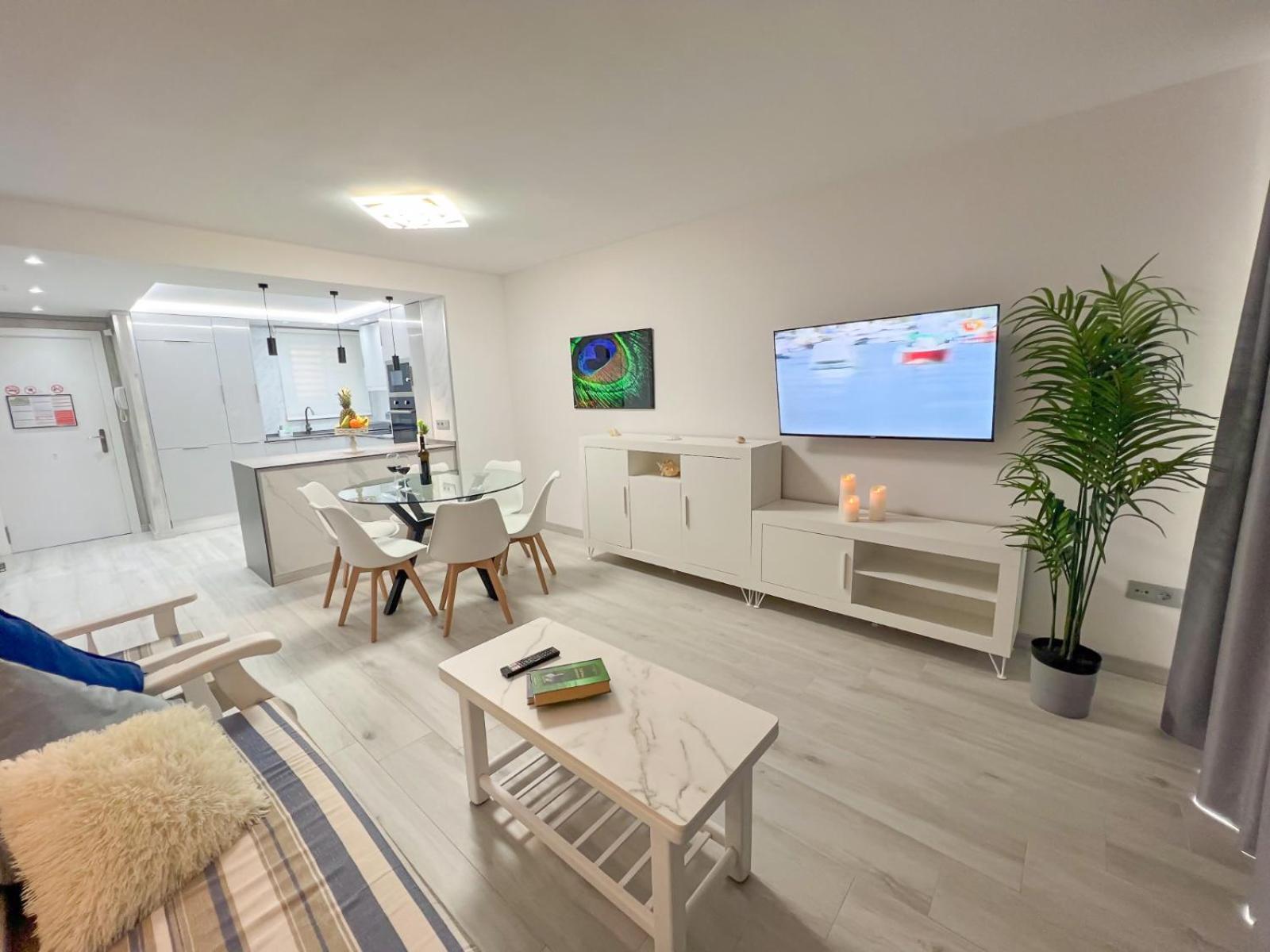 Mediterranea Loft New La Pineda Exterior photo